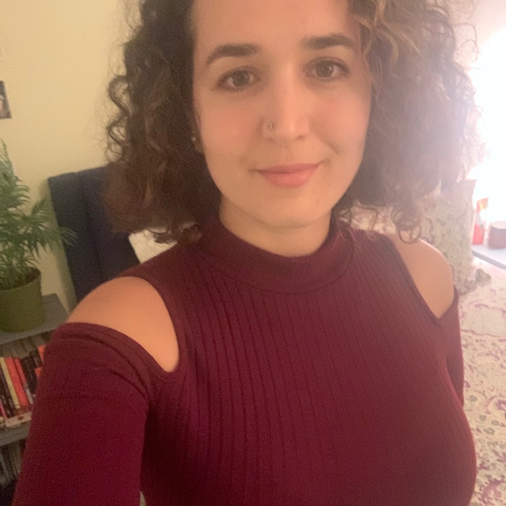 Meet your Posher, Dalia